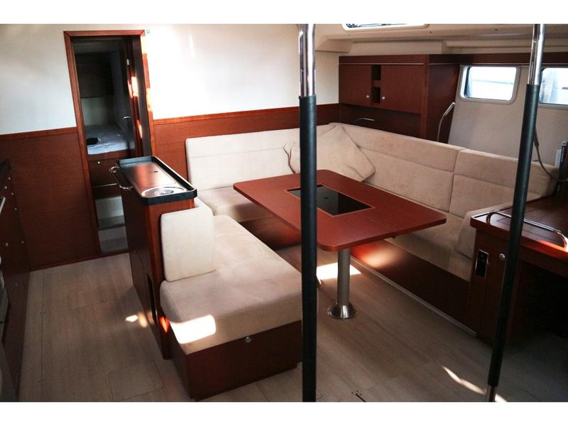 Book yachts online - sailboat - Hanse 505 - Marina Estrella One (PMI) - rent