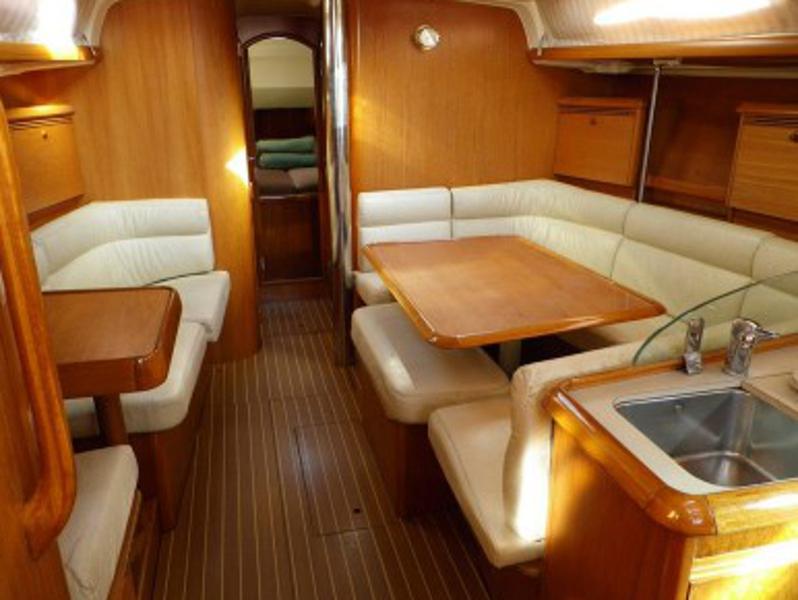 Book yachts online - sailboat - Sun Odyssey 43 - Echo - rent