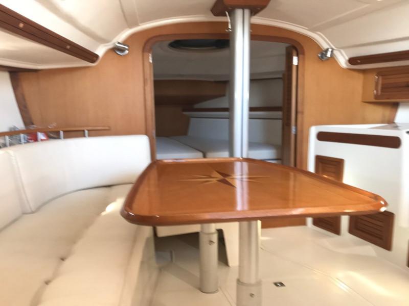 Book yachts online - sailboat - Skipper 30 - Paraiso - rent