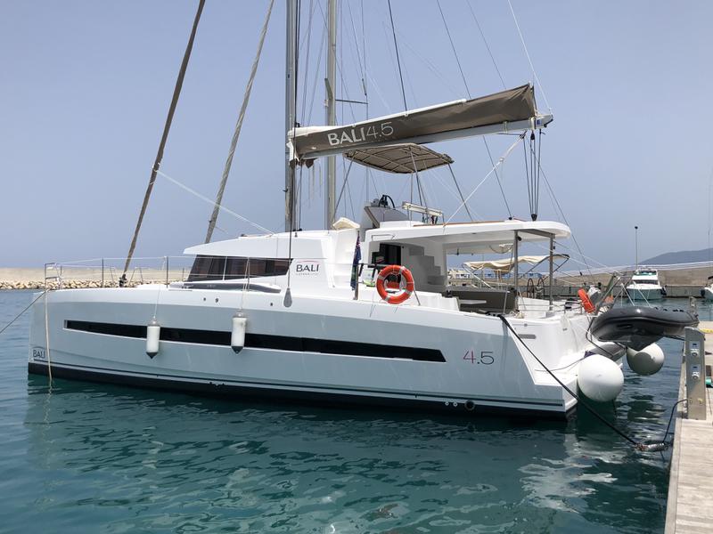 Book yachts online - catamaran - Bali 4.5 Salina - Salina - rent