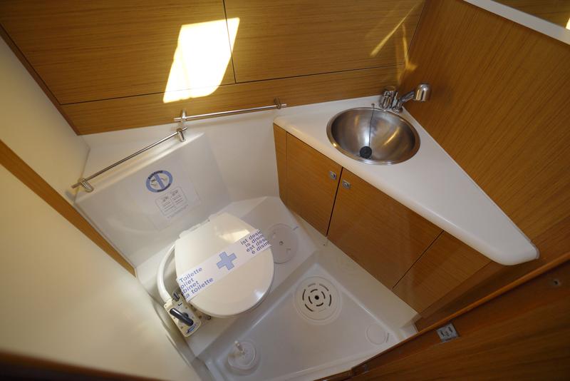 Book yachts online - sailboat - Sun Odyssey 49i - Habanera - rent