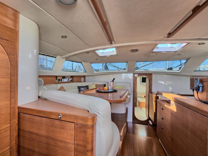 Book yachts online - sailboat - Shipman 50 - Saint Maxime - rent