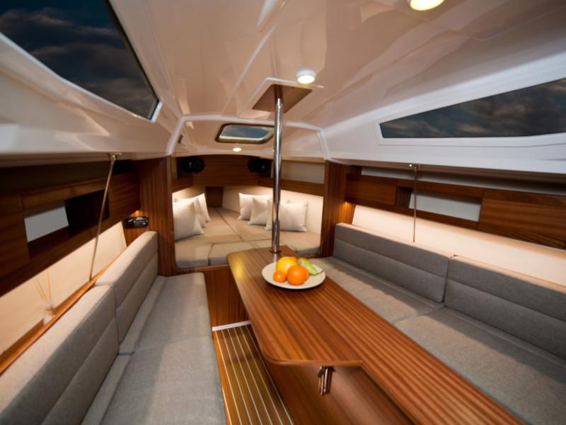 Book yachts online - sailboat - Maxus 26 Prestige + 8/0 - ANUBIS  - rent
