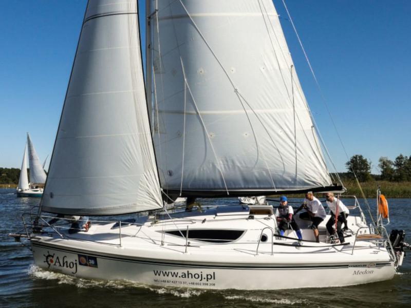 Book yachts online - sailboat - Maxus 28 Standard - SKIROS - rent