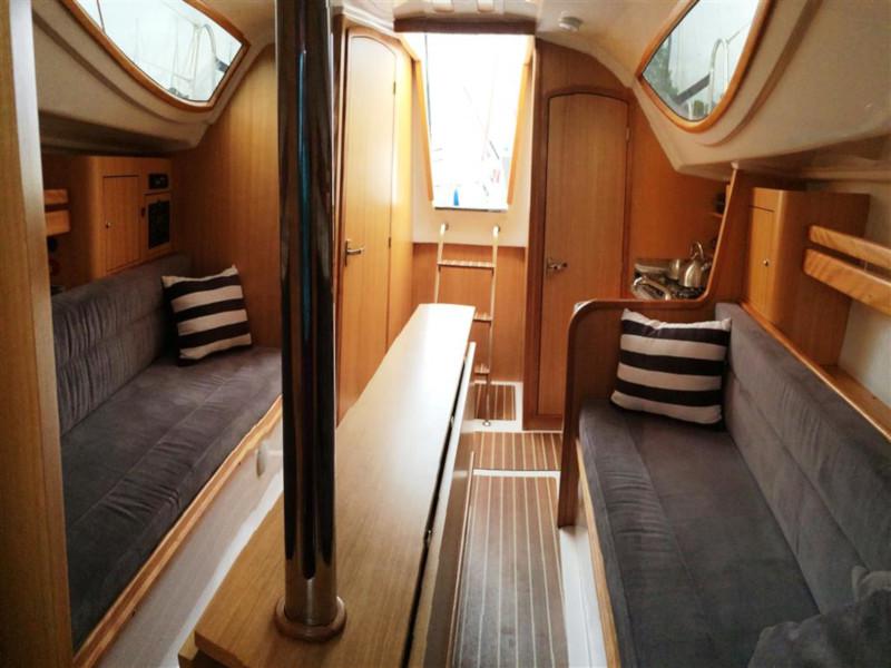 Book yachts online - sailboat - Maxus 28 Standard - MEDON - rent