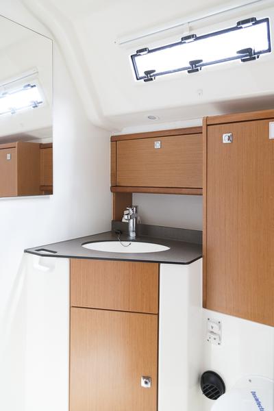 Book yachts online - catamaran - Lagoon 40 - Amalia II - rent