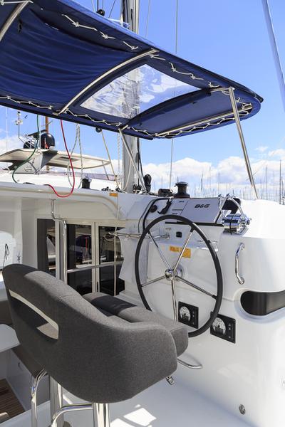 Book yachts online - catamaran - Lagoon 40 - Nathalie (SUNDAY TO SUNDAY) - rent