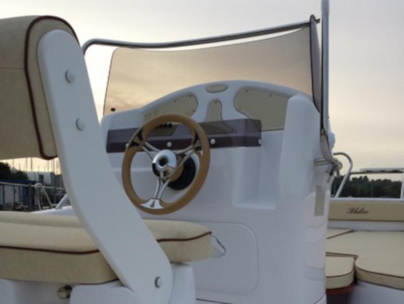 Book yachts online - motorboat - Bluline 19 Open - B19 - rent