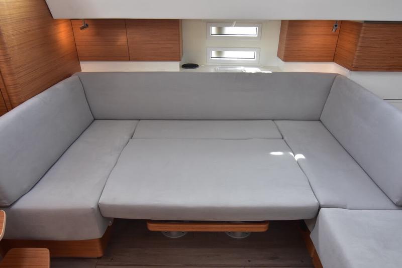 Book yachts online - sailboat - Elan 50 Impression - CUPCAKE - rent