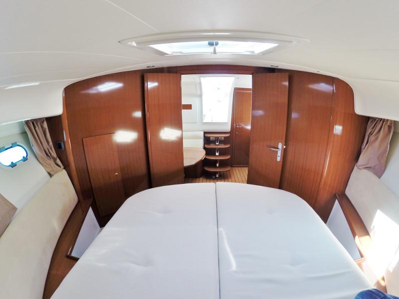 Book yachts online - motorboat - Prestige 34 - GOA 4 - rent