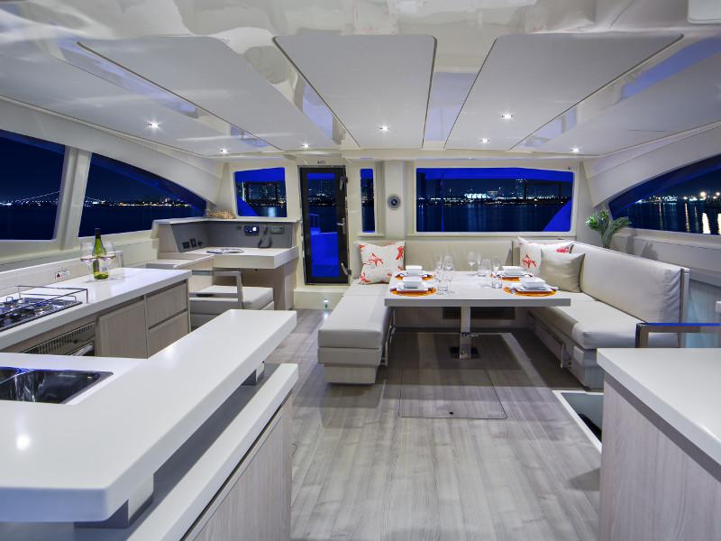 Book yachts online - catamaran - Sunsail 484 - Sunsail 484 (2016) - rent