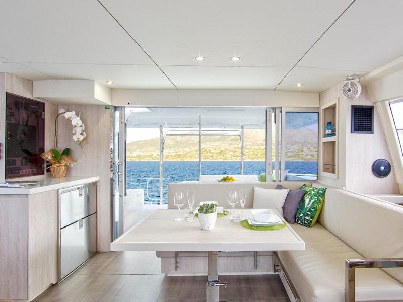 Book yachts online - catamaran - Sunsail 404 - Sunsail 404 (2016) - rent