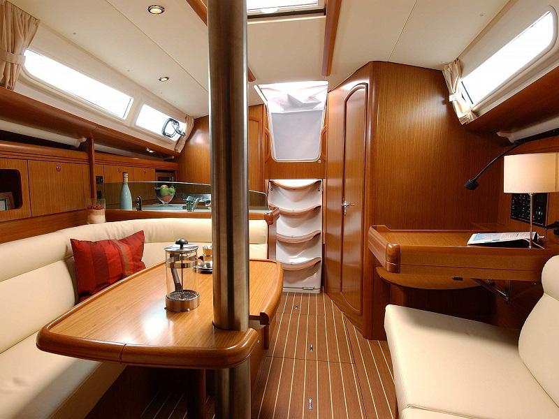 Book yachts online - sailboat - Sunsail 36i - Sunsail 36i (2011) - rent
