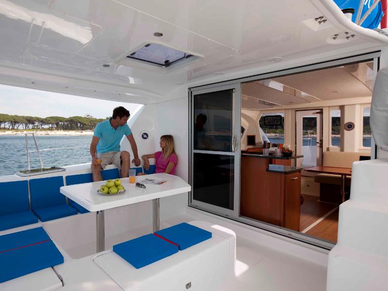 Book yachts online - catamaran - Sunsail 444 - Sunsail 444 (2016) - rent