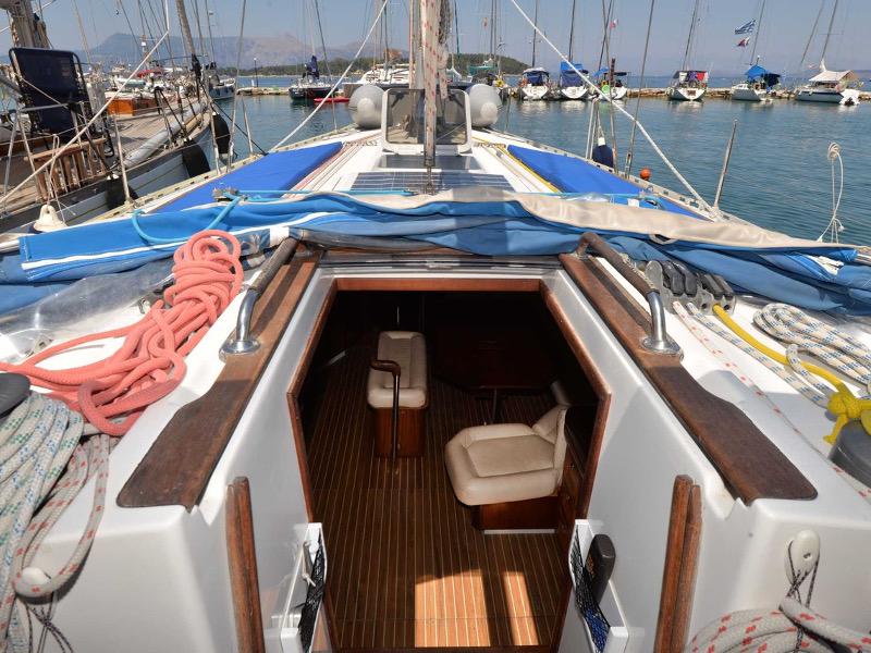 Book yachts online - sailboat - Dufour 454 Classic - Star Light - rent