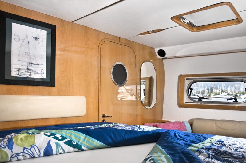 Book yachts online - catamaran - Privilege 585 - Matira - rent