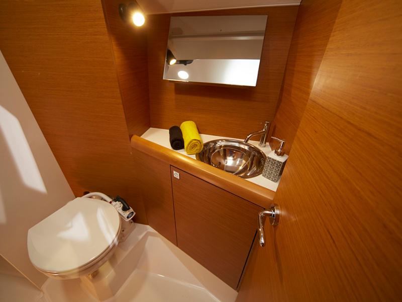 Book yachts online - sailboat - Sun Odyssey 349 - ath34901 - rent