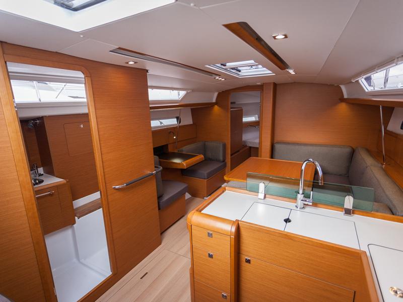 Book yachts online - sailboat - Sun Odyssey 419 - KINTHIA - rent