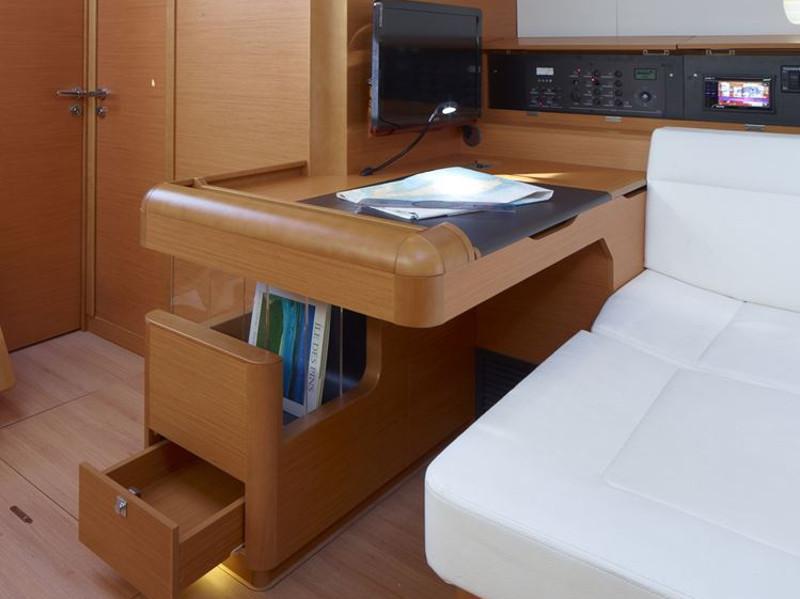 Book yachts online - sailboat - Sun Odyssey 509 - NEFELI I - rent