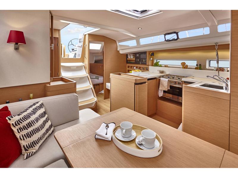 Book yachts online - sailboat - Sun Odyssey 440 - EROS - rent