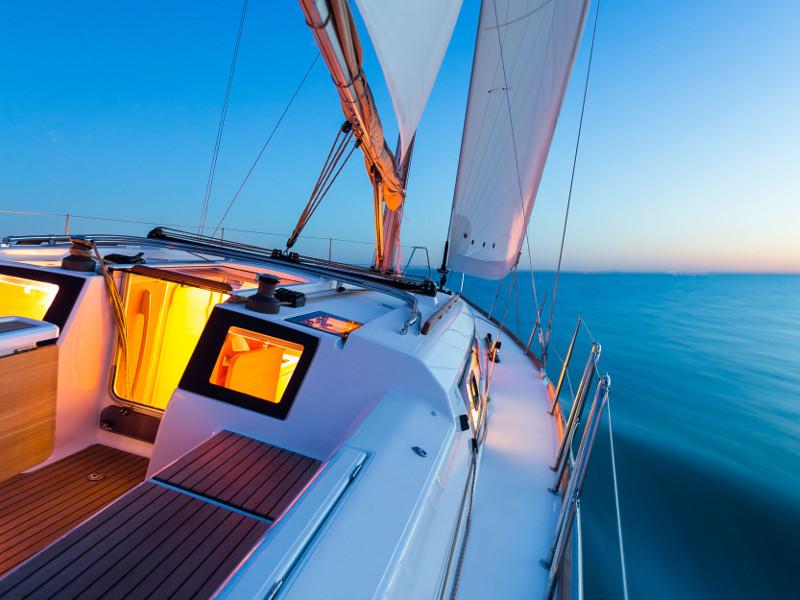 Book yachts online - sailboat - Dufour 382 GL - Peter Pan - rent