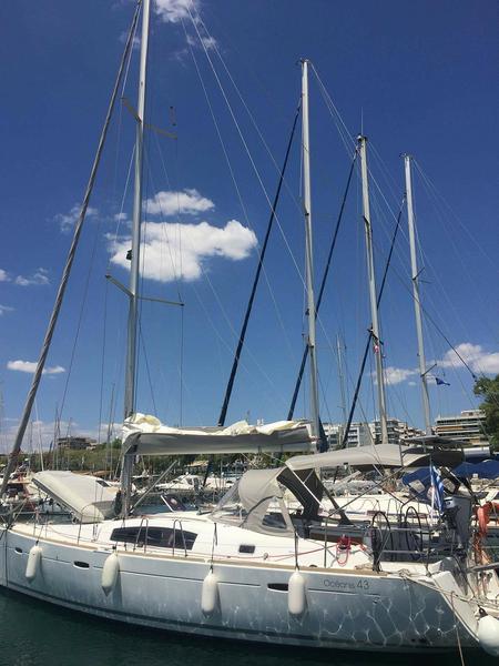 Book yachts online - sailboat - Oceanis 43 - Beauty L - rent