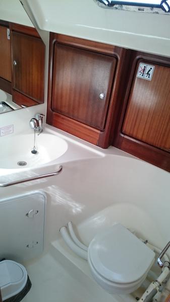 Book yachts online - sailboat - Bavaria 42 - AS II - rent