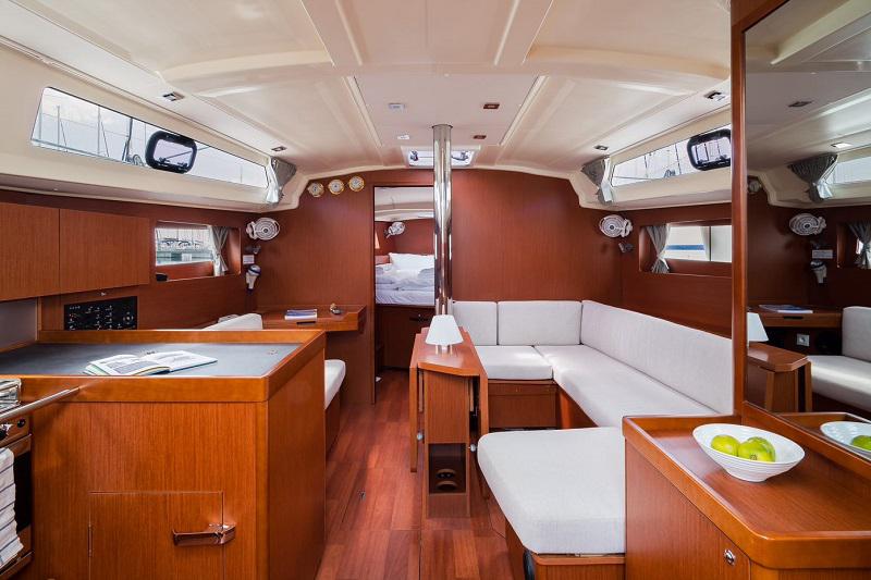 Book yachts online - sailboat - Oceanis 41.1 - FIRST - rent
