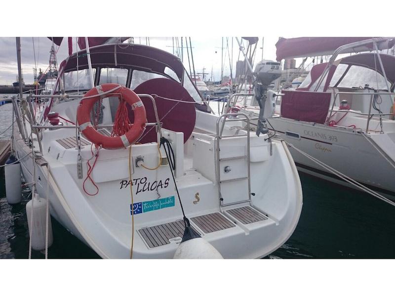 Book yachts online - sailboat - Beneteau Clipper 42.3 - Pato Lucas - rent