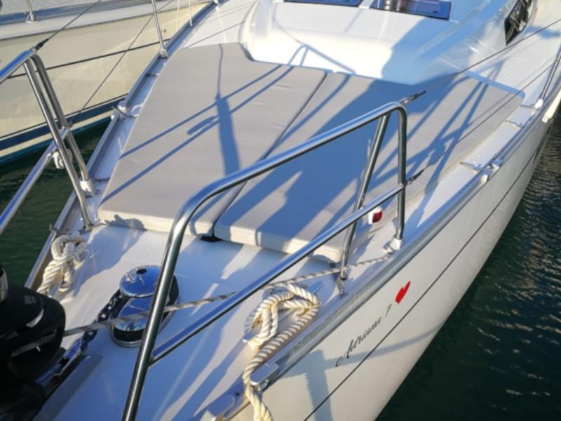 Book yachts online - sailboat - Bavaria 46 Cruiser - Adriana7 AC shore power, underwater light - rent