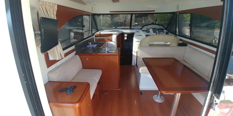 Book yachts online - motorboat - Antares 36 - Joia - rent