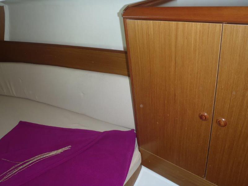 Book yachts online - sailboat - Sun Odyssey 32 i - Čikat - rent