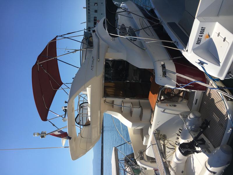 Book yachts online - motorboat - Azimut 39 - MARTA VI - rent