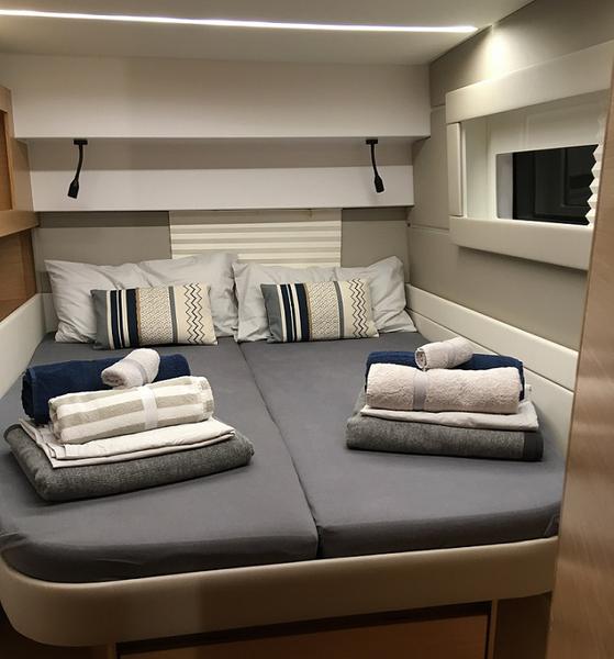 Book yachts online - catamaran - Nautitech 46 Fly - Togina - rent