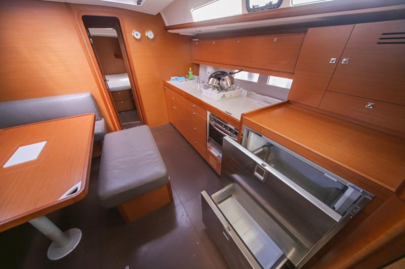 Book yachts online - sailboat - Dufour 460 Grand Large - Zanafi - rent