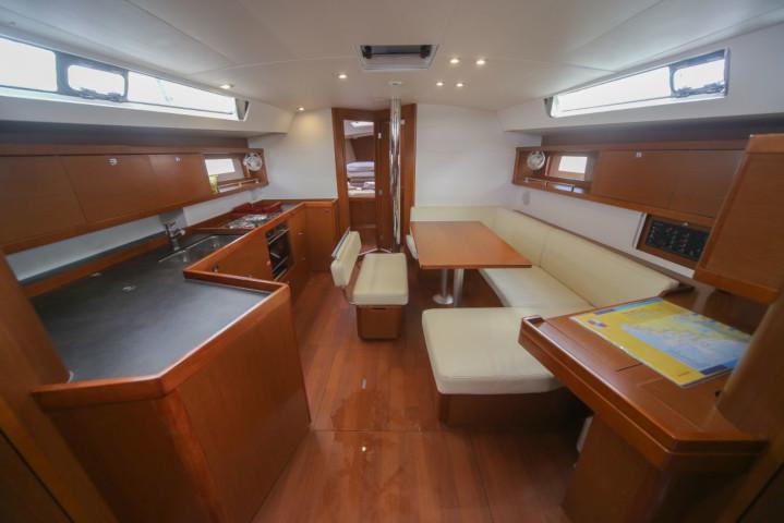 Book yachts online - sailboat - Oceanis 45 - Strauss - rent