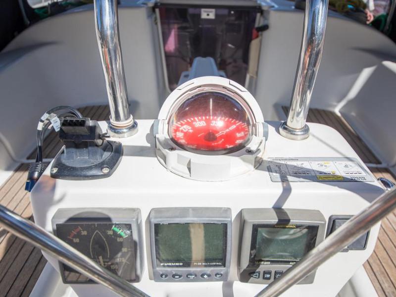 Book yachts online - sailboat - Harmony 34 - Tolstoi - rent
