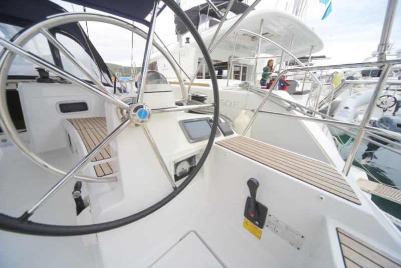 Book yachts online - sailboat - Sun Odyssey 509 - Pomone - 15 - rent
