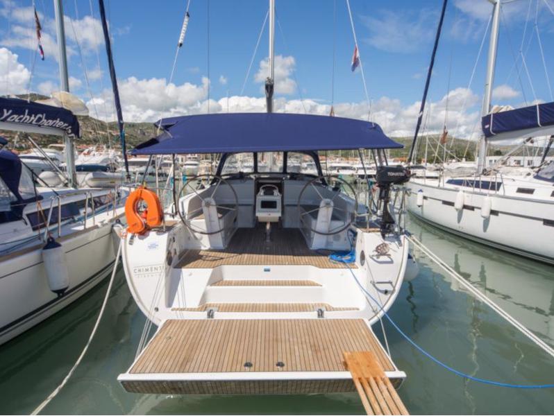 Book yachts online - sailboat - Bavaria Cruiser 46 - Chimenti - rent