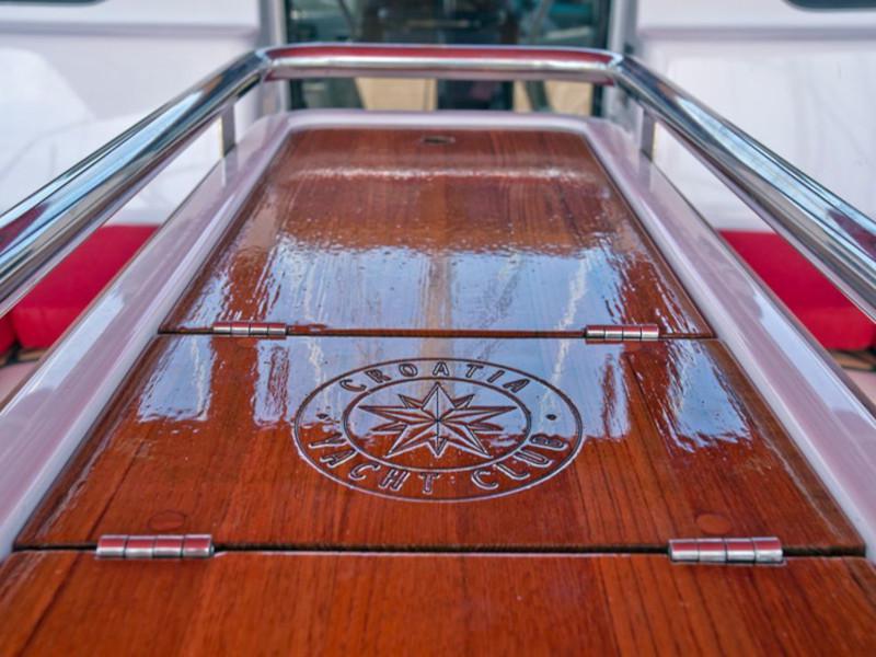 Book yachts online - sailboat - Elan Impression 45 - Maui - rent