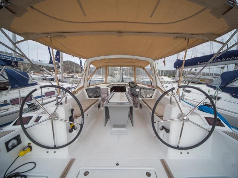 Book yachts online - sailboat - Oceanis 41.1 - Anscombe - rent