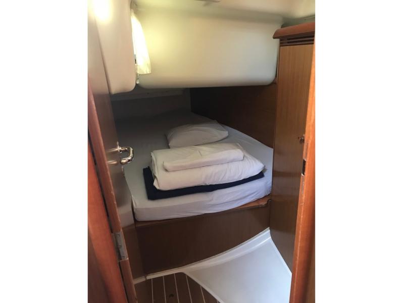 Book yachts online - sailboat - Sun Odyssey 40.3 - Larus - rent
