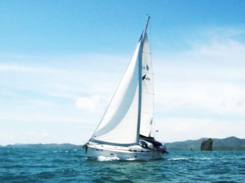 Book yachts online - sailboat - Bavaria 46 Cruiser - Uhuru - rent