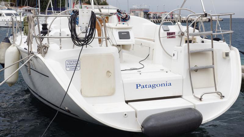 Book yachts online - sailboat - Beneteau Cyclades 39.3 - Patagonia - rent