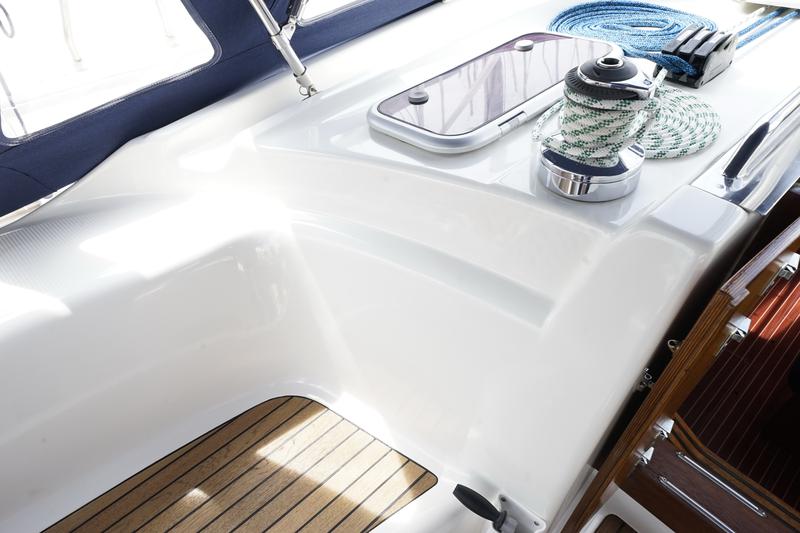 Book yachts online - sailboat - Bavaria 43 Cruiser - Kairos (Fully Refurbished 2019) - rent