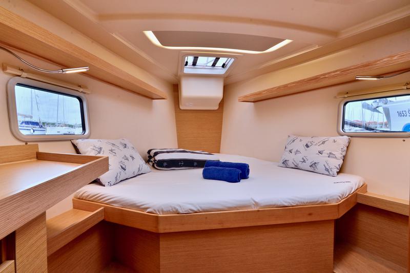 Book yachts online - sailboat - Hanse 418 - MY CLOUD - rent