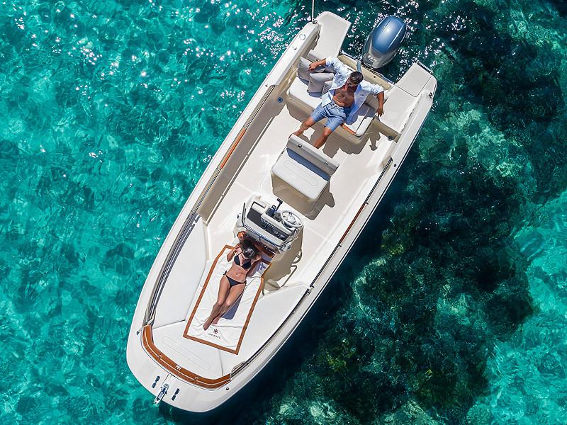 Book yachts online - motorboat - Invictus 190FX - Venus - rent
