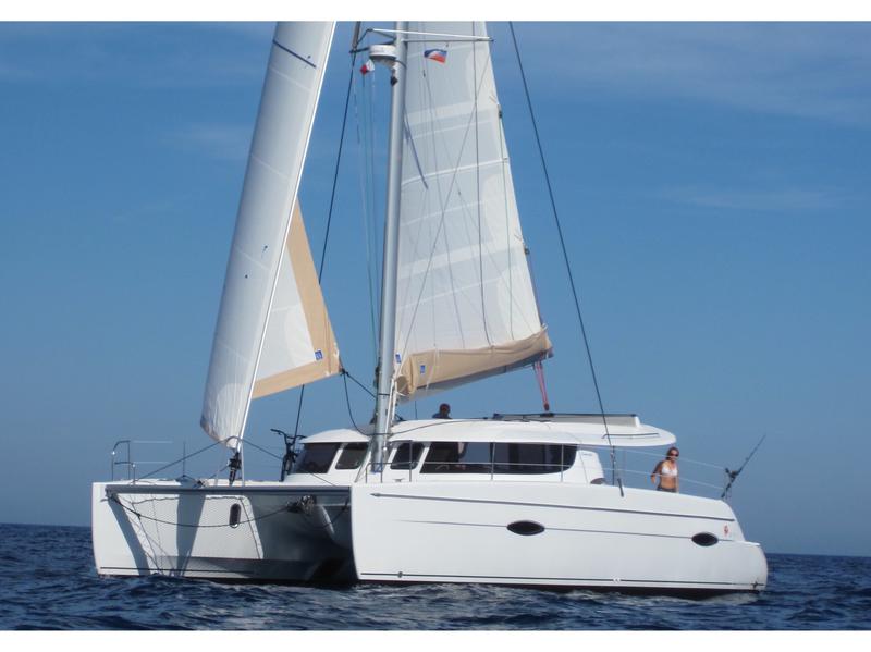 Book yachts online - catamaran - Lipari 41 - Elli Di - rent