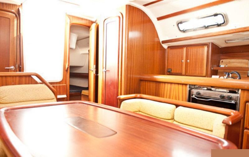 Book yachts online - sailboat - Bavaria 38 holiday - Dias - rent