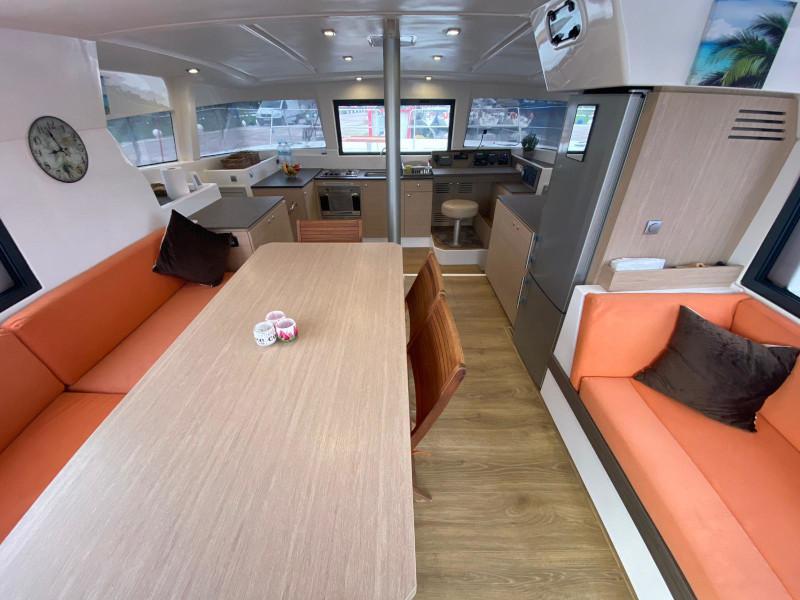 Book yachts online - catamaran - Bali 4.0-Full Option-(Watermaker,Gen,AC,Heating,Solar,ElectricToilets) - Beluga - rent
